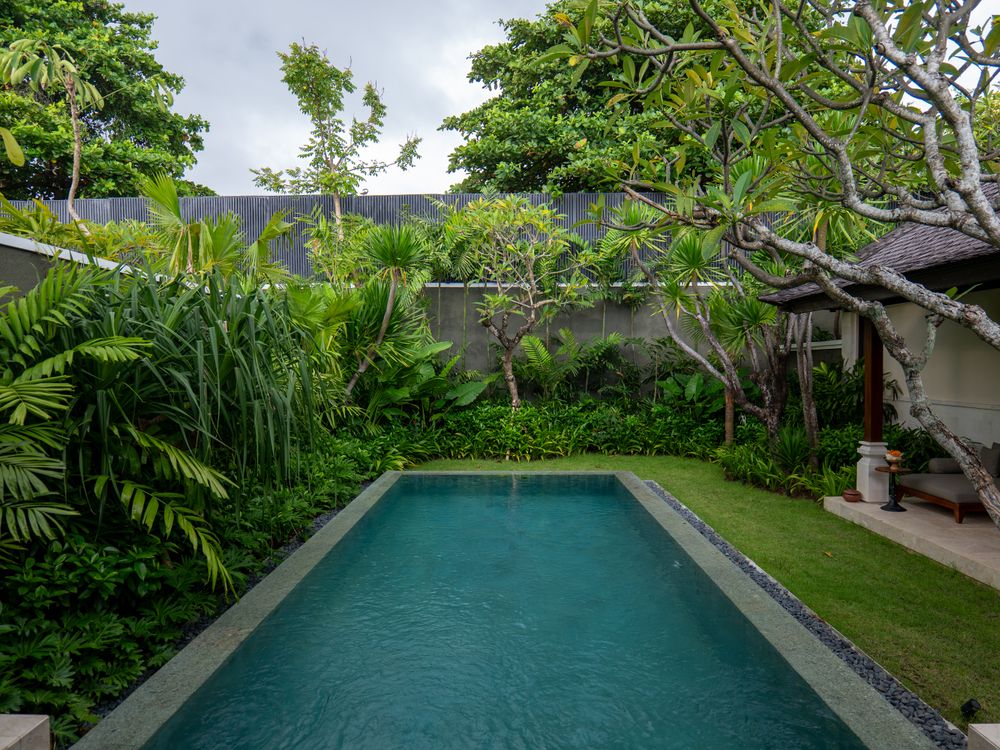 Three-Bedroom Cliff Villa 1